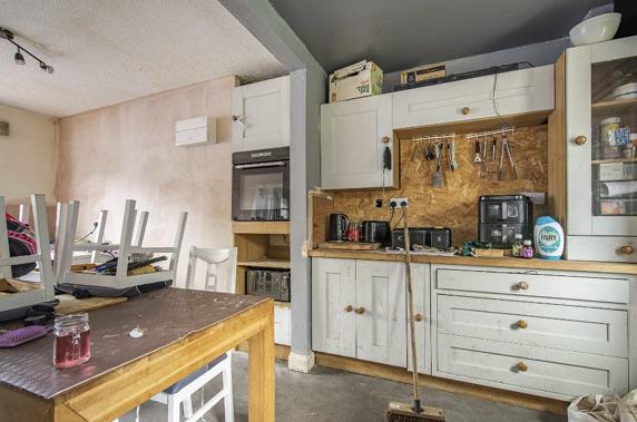 Grove Mount kitchen